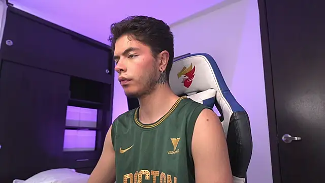 Snapshot of _morghan_ chatting on March 2026 04:57:02 PM morghan online show from March 2026 04:57:02 PM