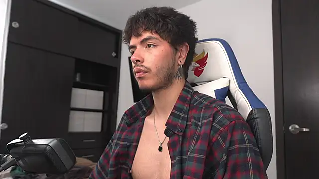 Snapshot of _morghan_ chatting on April 2026 06:13:02 PM morghan online show from April 2026 06:13:02 PM