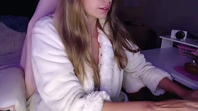 Snapshot of SamaraNight chatting on March 2026 01:11:02 AM SamaraNight online show from March 2026 01:11:02 AM