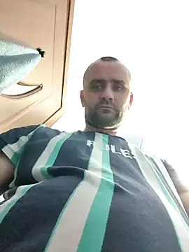 Snapshot of Govora chatting on January 2025 12:06:02 AM Govora online show from January 2025 12:06:02 AM