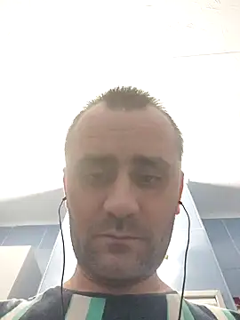 Snapshot of Govora chatting on March 2025 11:26:01 PM Govora online show from March 2025 11:26:01 PM