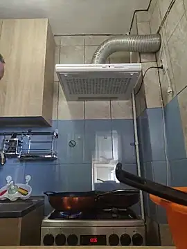 Snapshot of Govora chatting on March 2025 11:07:02 AM Govora online show from March 2025 11:07:02 AM