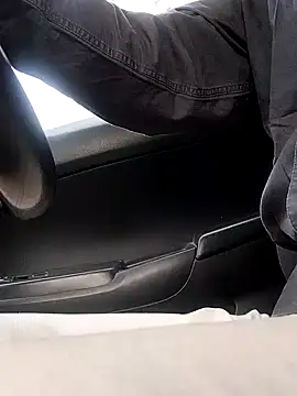 Snapshot of manan28 chatting on December 2024 03:38:02 AM manan28 online show from December 2024 03:38:02 AM