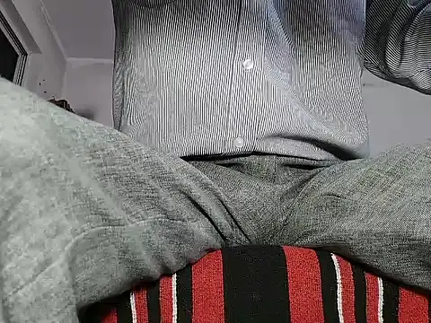 Snapshot of manan28 chatting on September 2025 12:20:01 PM manan28 online show from September 2025 12:20:01 PM