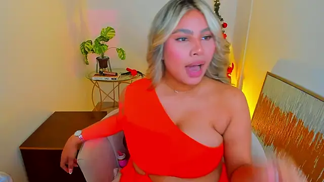 Carlota peach online show from December 2024 06:57:01 PM