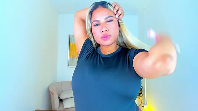 Carlota peach online show from February 2025 10:56:02 AM