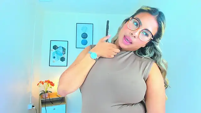 Carlota peach online show from March 2025 03:10:02 AM