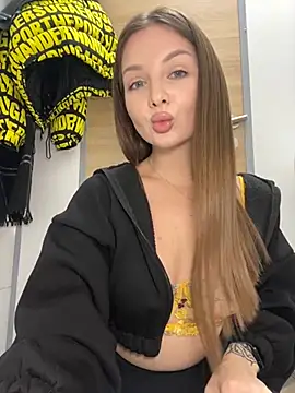 KrisMagnoly online show from January 2026 06:35:01 PM