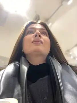 Snapshot of KrisMagnoly chatting on March 2026 04:11:02 PM KrisMagnoly online show from March 2026 04:11:02 PM