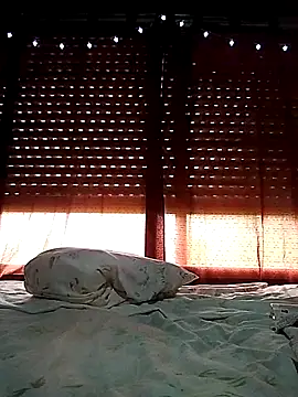 Snapshot of Kleopatracolo chatting on February 2025 05:04:02 PM Kleopatracolo online show from February 2025 05:04:02 PM