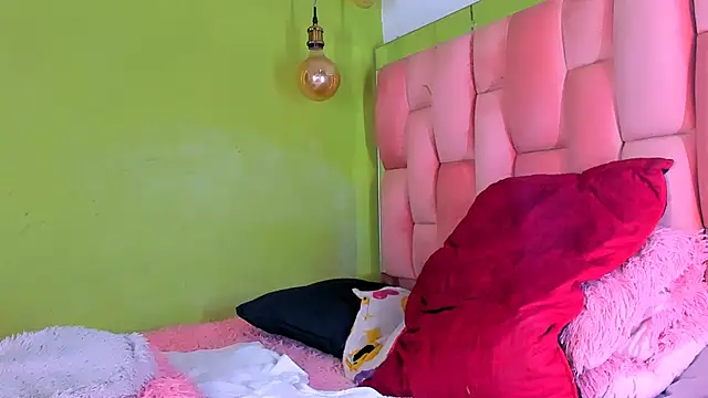 the queen aleja online show from December 2024 12:16:01 AM