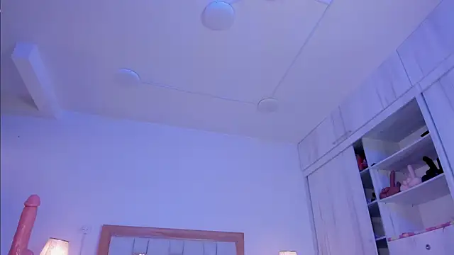 Snapshot of mia_hank chatting on January 2025 02:37:01 PM mia hank online show from January 2025 02:37:01 PM