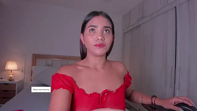 Snapshot of mia_hank chatting on January 2025 12:05:02 PM mia hank online show from January 2025 12:05:02 PM