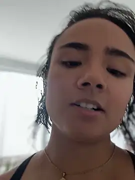 Lea Foster online show from September 2025 07:59:01 PM