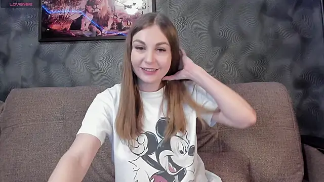 CassieMils online show from February 2025 11:21:02 AM