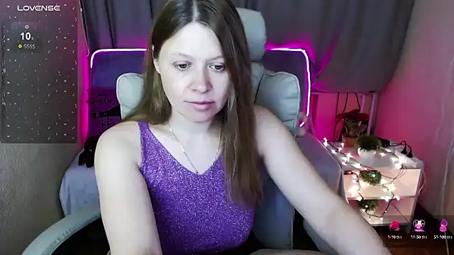 alekasamui online show from January 2025 12:19:02 AM