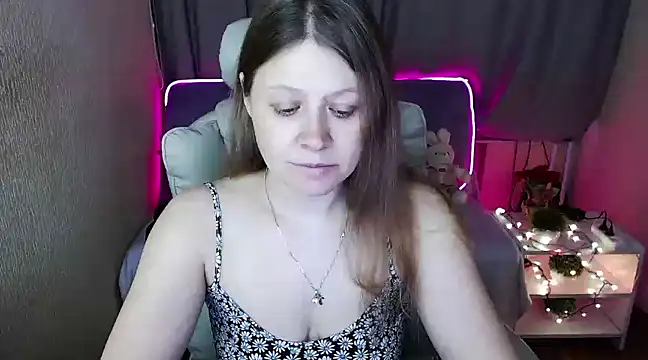 alekasamui online show from January 2025 04:50:01 AM