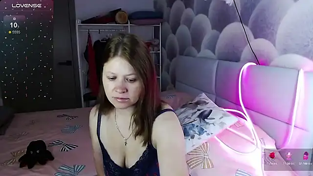 alekasamui online show from September 2025 08:42:01 PM