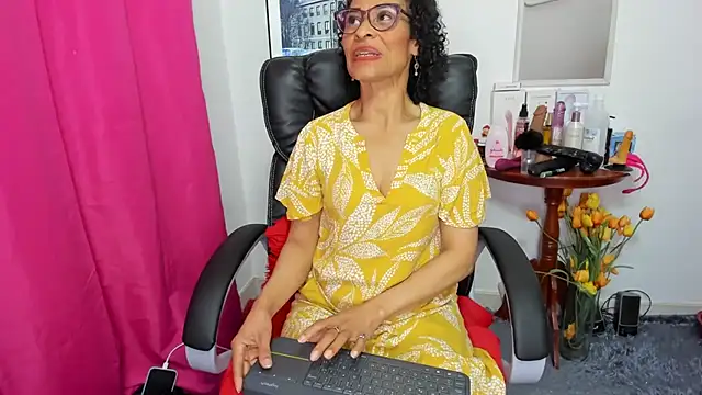 Aries Mature online show from February 2025 12:40:02 AM