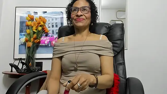 Aries Mature online show from October 2025 06:38:02 PM