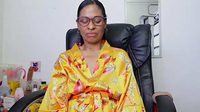Aries Mature online show from July 2026 03:23:01 AM