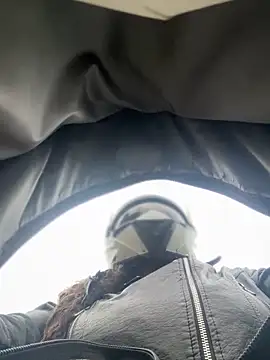 Snapshot of Tayra_Siny chatting on March 2025 12:40:02 PM Tayra Siny online show from March 2025 12:40:02 PM