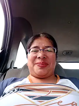 Snapshot of __valentina18 chatting on December 2024 03:42:02 PM valentina18 online show from December 2024 03:42:02 PM