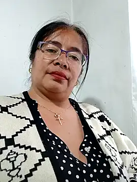 Snapshot of __valentina18 chatting on December 2024 08:36:01 PM valentina18 online show from December 2024 08:36:01 PM