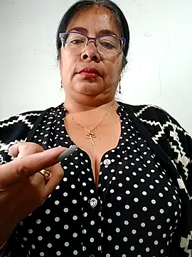 Snapshot of __valentina18 chatting on March 2025 08:38:02 PM valentina18 online show from March 2025 08:38:02 PM