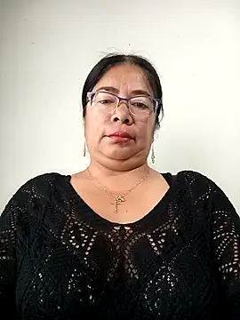 Snapshot of __valentina18 chatting on September 2025 01:11:02 PM valentina18 online show from September 2025 01:11:02 PM