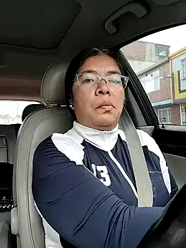 Snapshot of __valentina18 chatting on December 2025 08:04:02 PM valentina18 online show from December 2025 08:04:02 PM