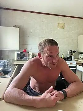 Snapshot of FuelX@xh chatting on August 2026 06:38:01 AM FuelXxh online show from August 2026 06:38:01 AM