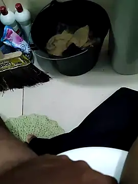 Arthu2r online show from February 2025 06:34:02 PM