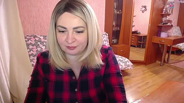 Snapshot of -MeowMeow chatting on April 2026 04:56:02 PM -MeowMeow online show from April 2026 04:56:02 PM