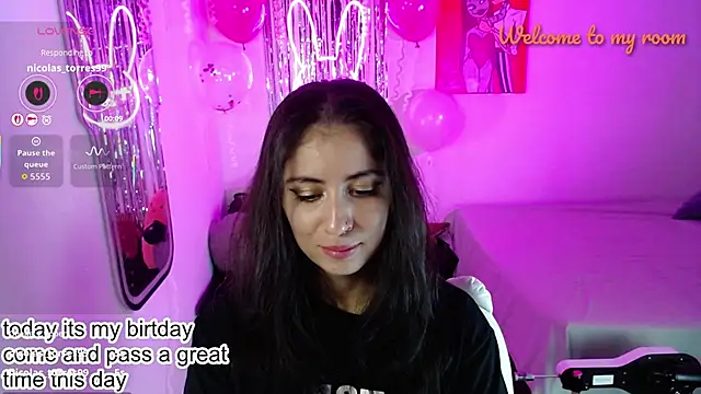 Snapshot of valentina_angel chatting on March 2026 03:12:02 AM valentina angel online show from March 2026 03:12:02 AM