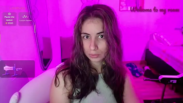 Snapshot of valentina_angel chatting on April 2026 02:57:01 AM valentina angel online show from April 2026 02:57:01 AM