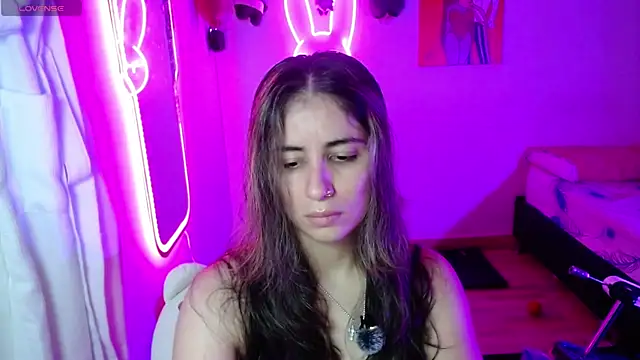 Snapshot of valentina_angel chatting on June 2026 03:15:02 AM valentina angel online show from June 2026 03:15:02 AM
