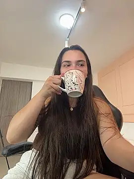 ava blue online show from January 2026 07:52:02 PM