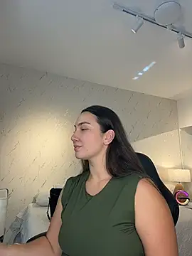 Snapshot of ava_blue chatting on April 2026 07:39:01 PM ava blue online show from April 2026 07:39:01 PM