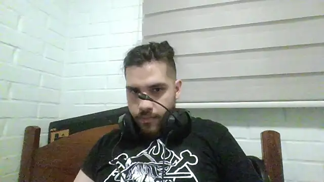 hung weeb online show from January 2025 01:30:01 AM