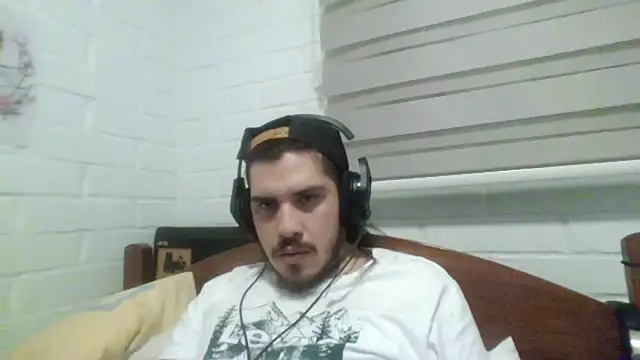 hung weeb online show from February 2025 02:55:01 AM