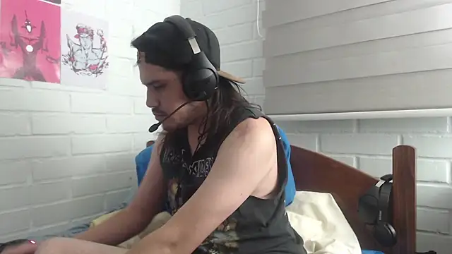 hung weeb online show from February 2025 05:48:01 AM