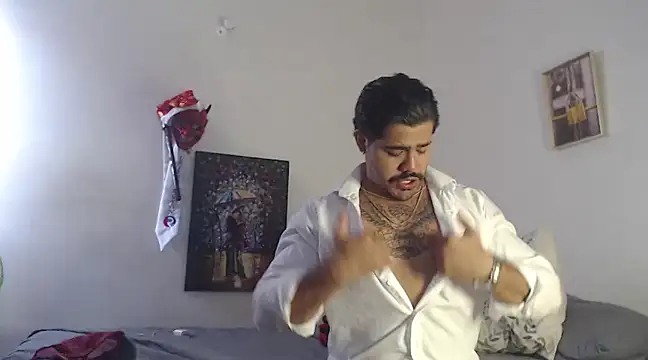 Snapshot of _Coddygold_ chatting on December 2024 12:38:01 PM  Coddygold  online show from December 2024 12:38:01 PM