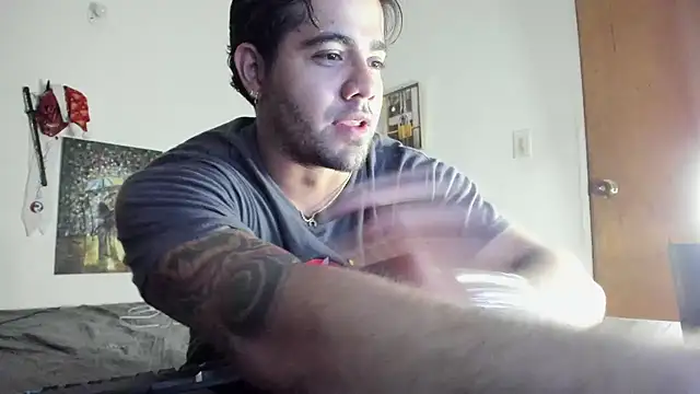 Snapshot of _Coddygold_ chatting on December 2024 11:35:01 PM  Coddygold  online show from December 2024 11:35:01 PM