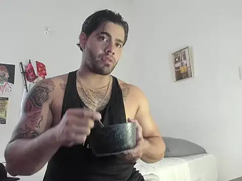 Snapshot of _Coddygold_ chatting on December 2024 12:52:02 PM  Coddygold  online show from December 2024 12:52:02 PM