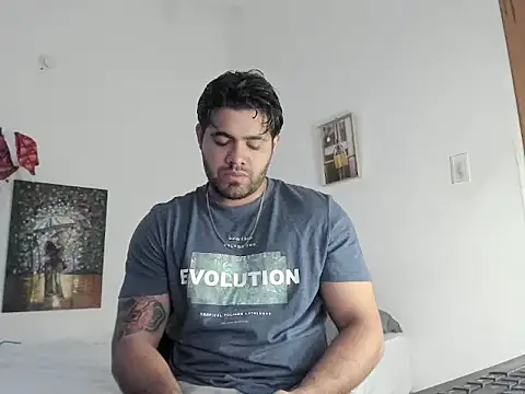 Snapshot of _Coddygold_ chatting on January 2025 11:52:01 AM  Coddygold  online show from January 2025 11:52:01 AM