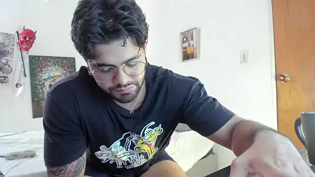 Snapshot of _Coddygold_ chatting on January 2025 03:48:01 PM  Coddygold  online show from January 2025 03:48:01 PM