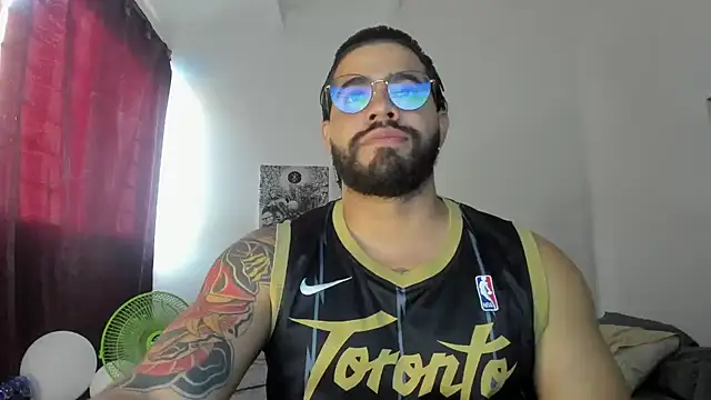 Snapshot of _Coddygold_ chatting on February 2025 12:16:01 PM  Coddygold  online show from February 2025 12:16:01 PM