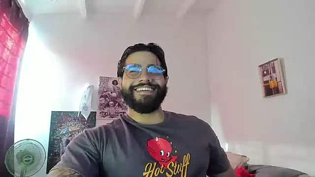 Snapshot of _Coddygold_ chatting on March 2025 09:24:01 PM  Coddygold  online show from March 2025 09:24:01 PM