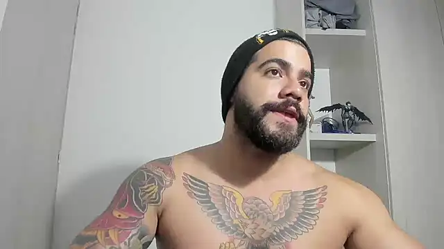 Snapshot of _Coddygold_ chatting on September 2025 12:44:02 AM  Coddygold  online show from September 2025 12:44:02 AM